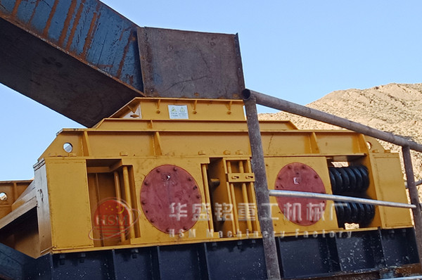 1000�͌�݁��ɰ�C��Խ��낀�Ї���Ʒ�|(zh��)֮�x